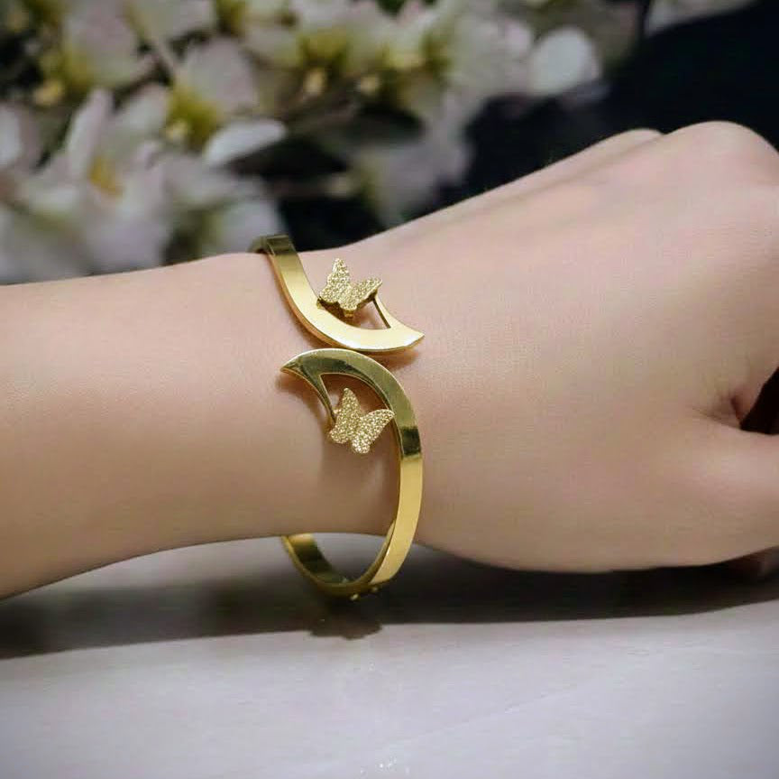 Golden Butterfly Bypass Stainless Hinged Bangle