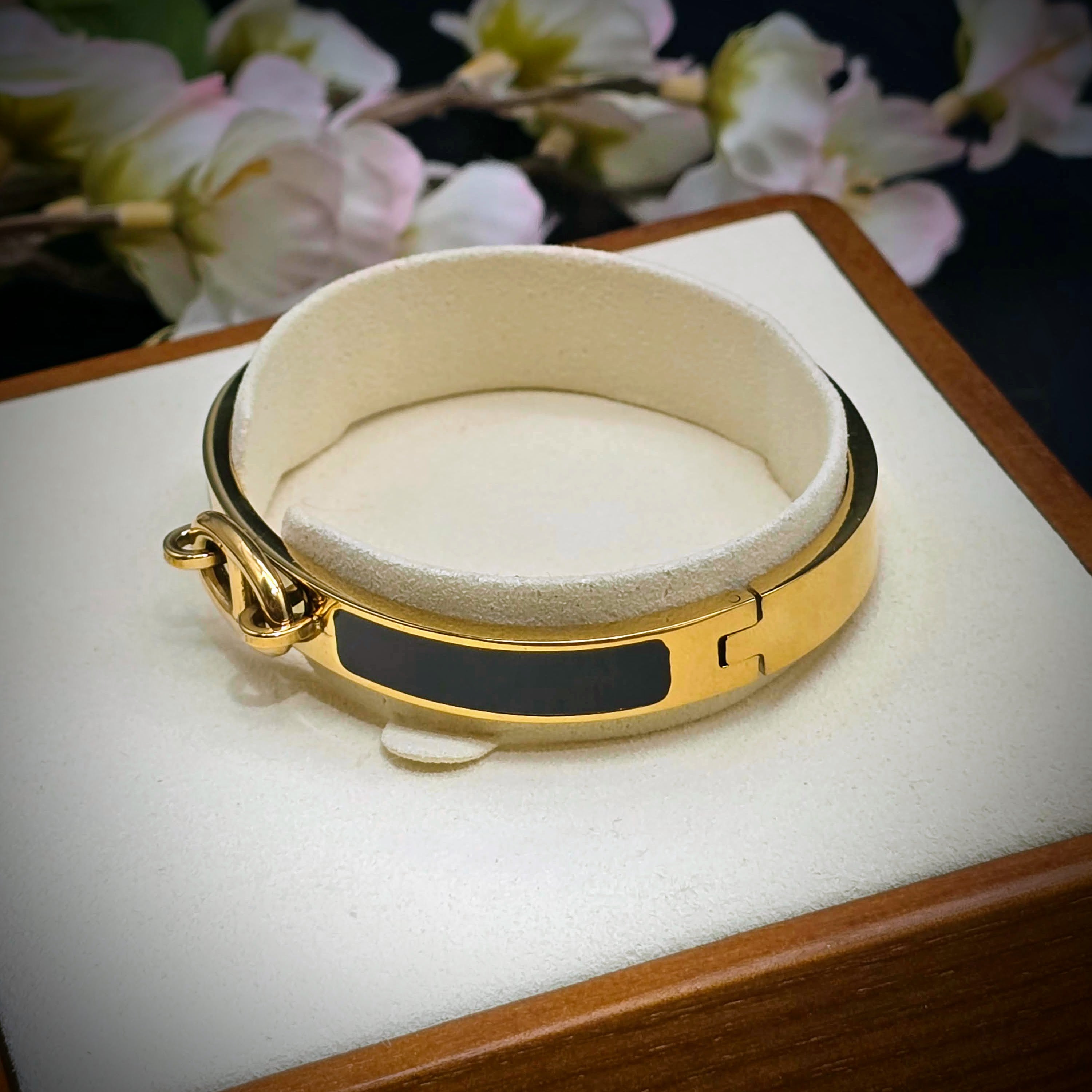 Enamel Stainless Steel Hinged Bangle Bracelet