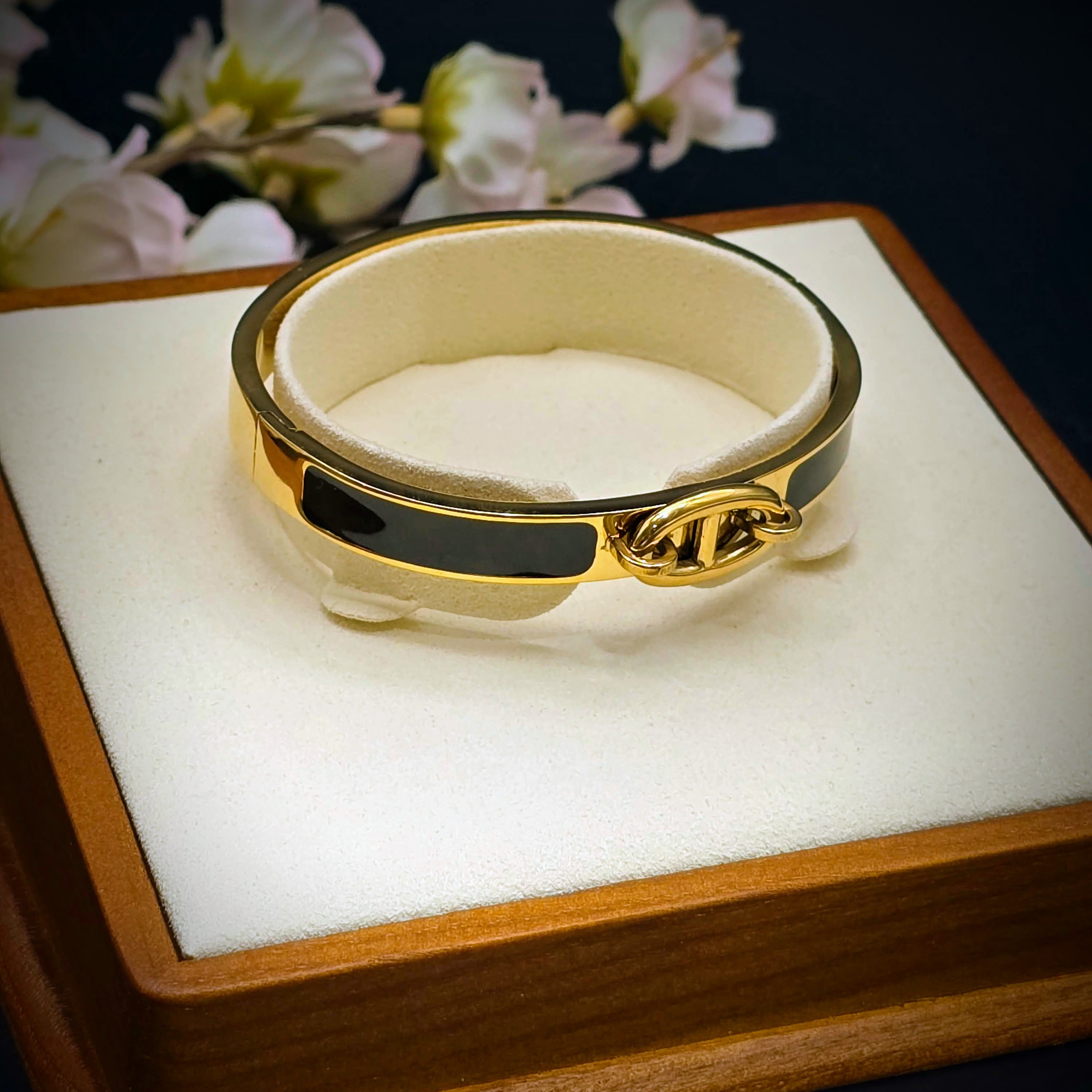 Enamel Stainless Steel Hinged Bangle Bracelet