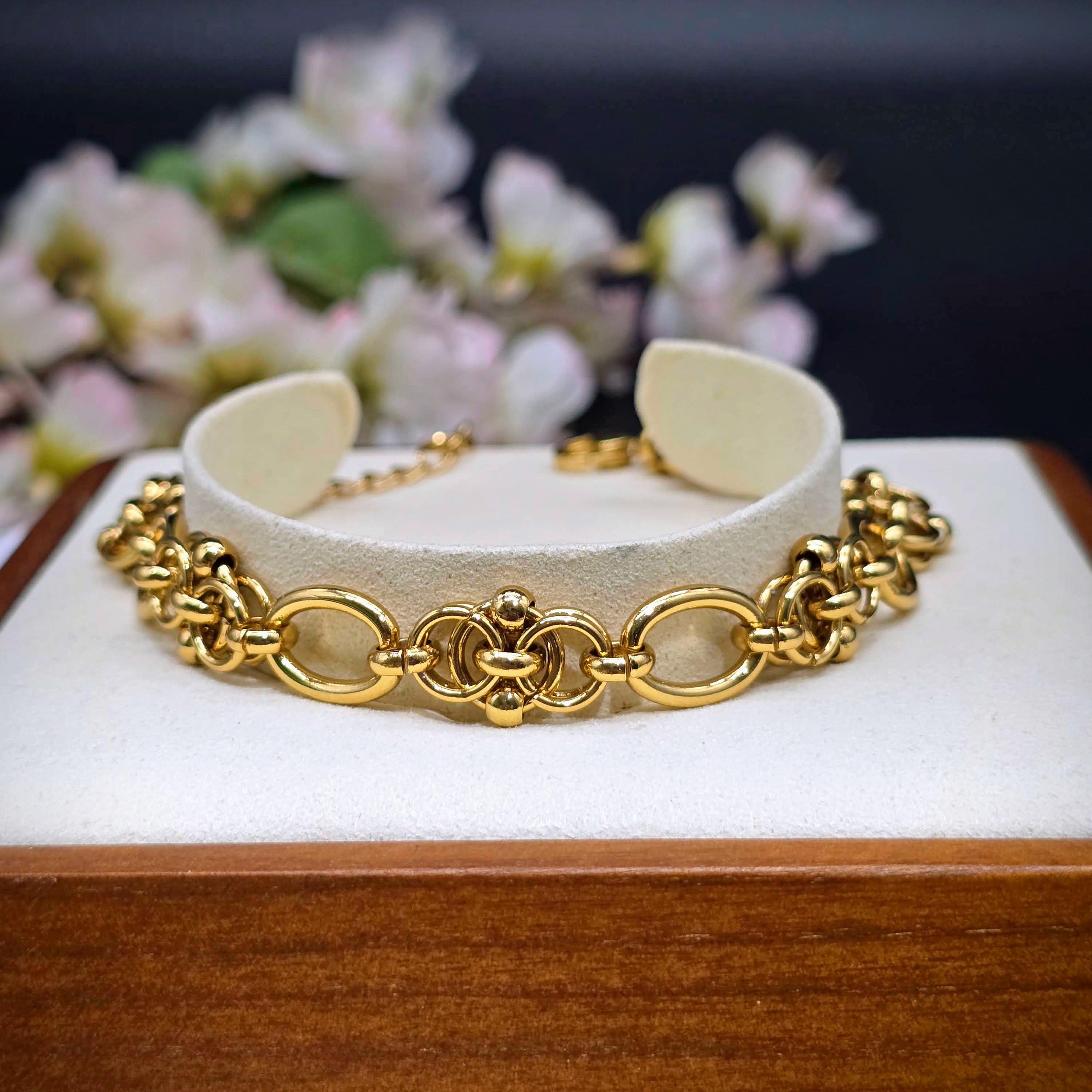 Gold Chain-Link Bracelet - Stainless steel