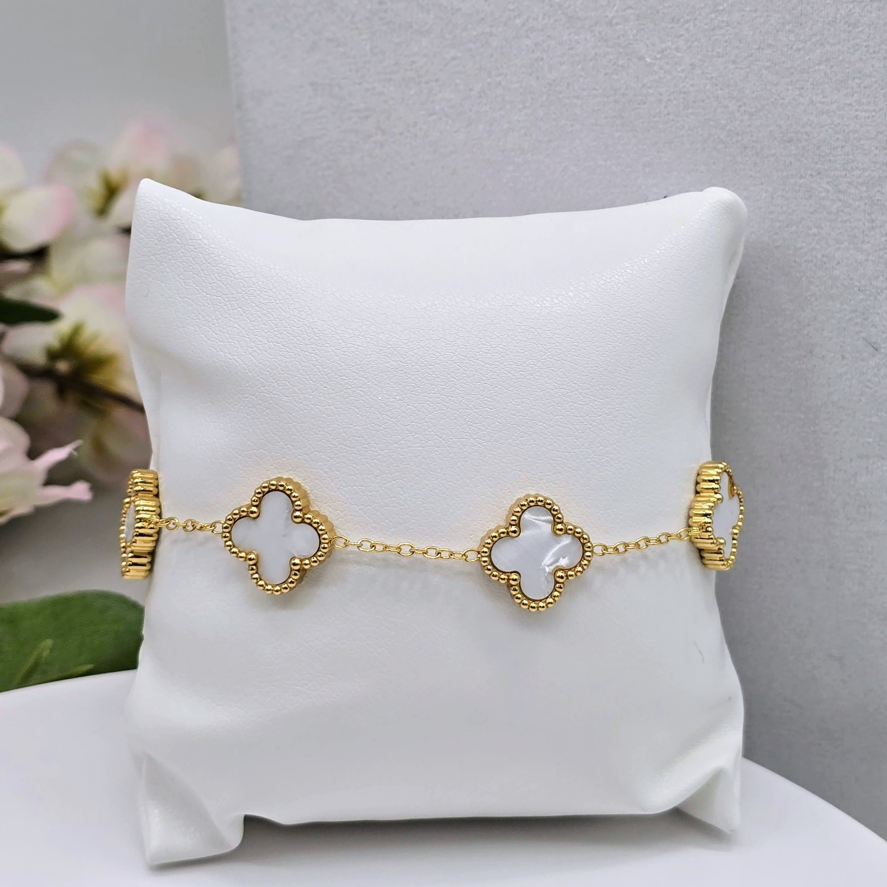 White Clover Chain Stainless Steel Bracelet