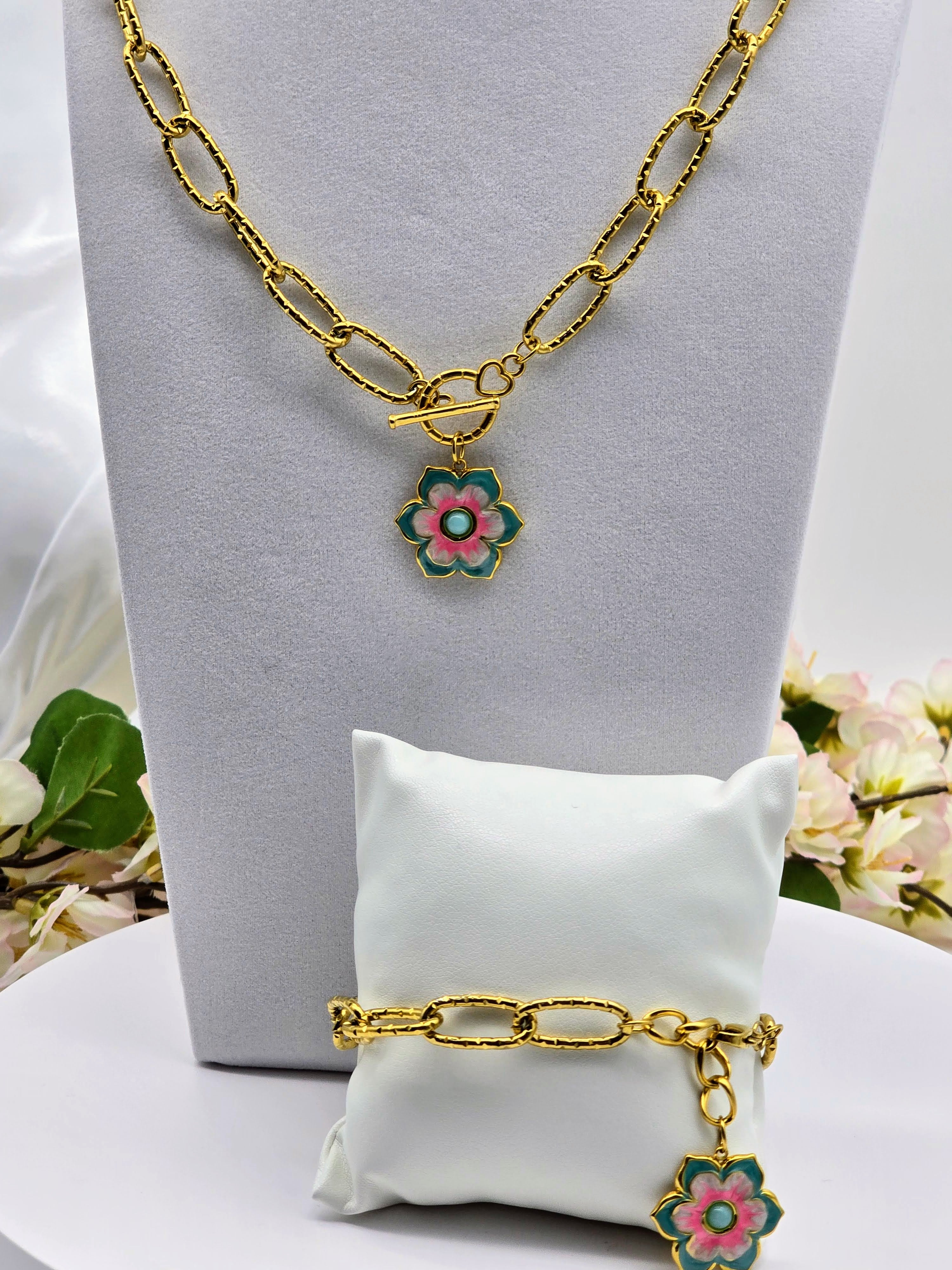 The Gilded Gardenia Stainless Steel Set