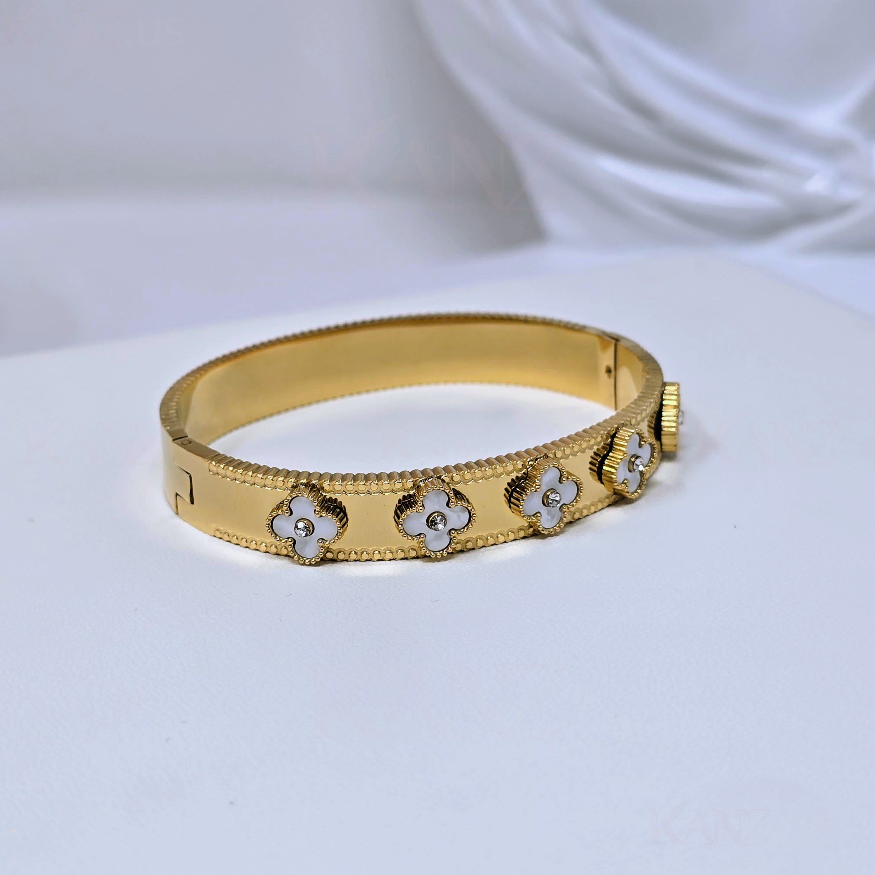 Enamel Floral Cloves Stainless Steel Hinged Bangle
