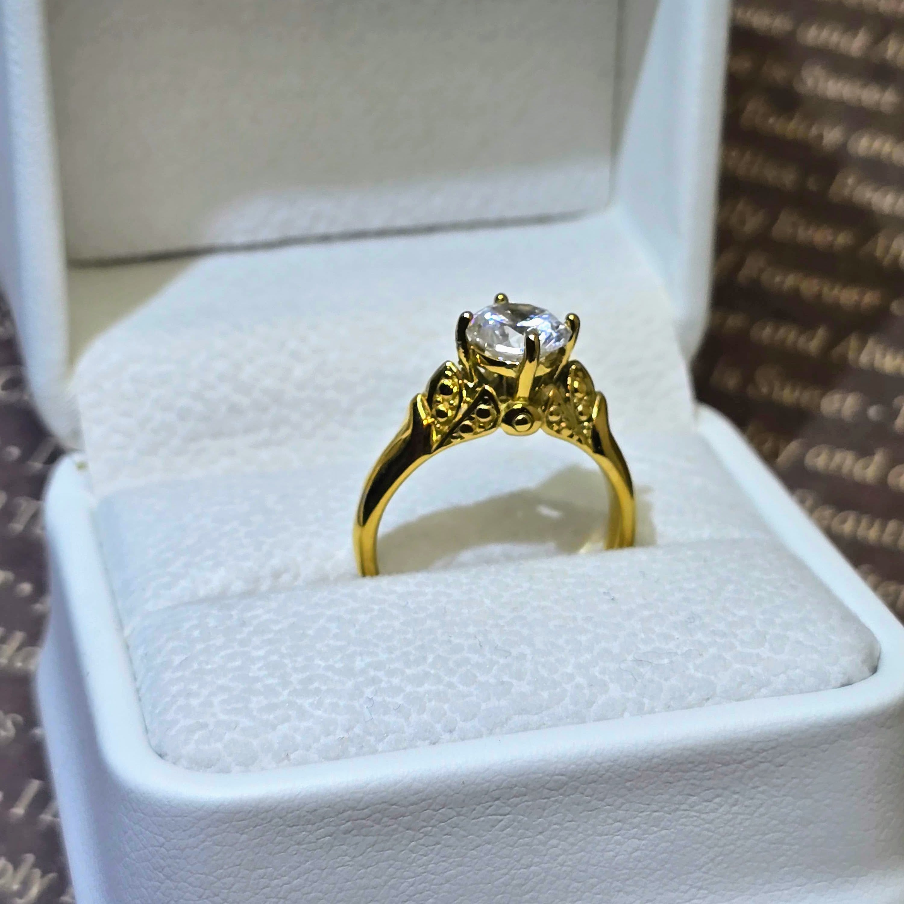Eternal Willow Solitaire Stainless Steel Ring